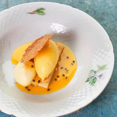 Recipe of Mango sorbet with passion fruit sauce on the DeliRec recipe website