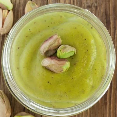 Recipe of pistachio paste on the DeliRec recipe website