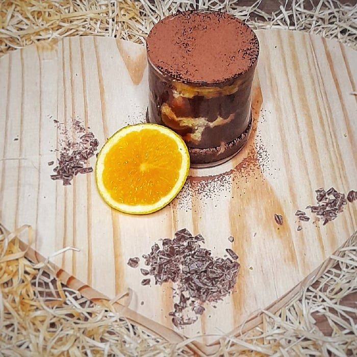Photo of the Orange Cake Verrine with Brigadeiro Filling – recipe of Orange Cake Verrine with Brigadeiro Filling on DeliRec
