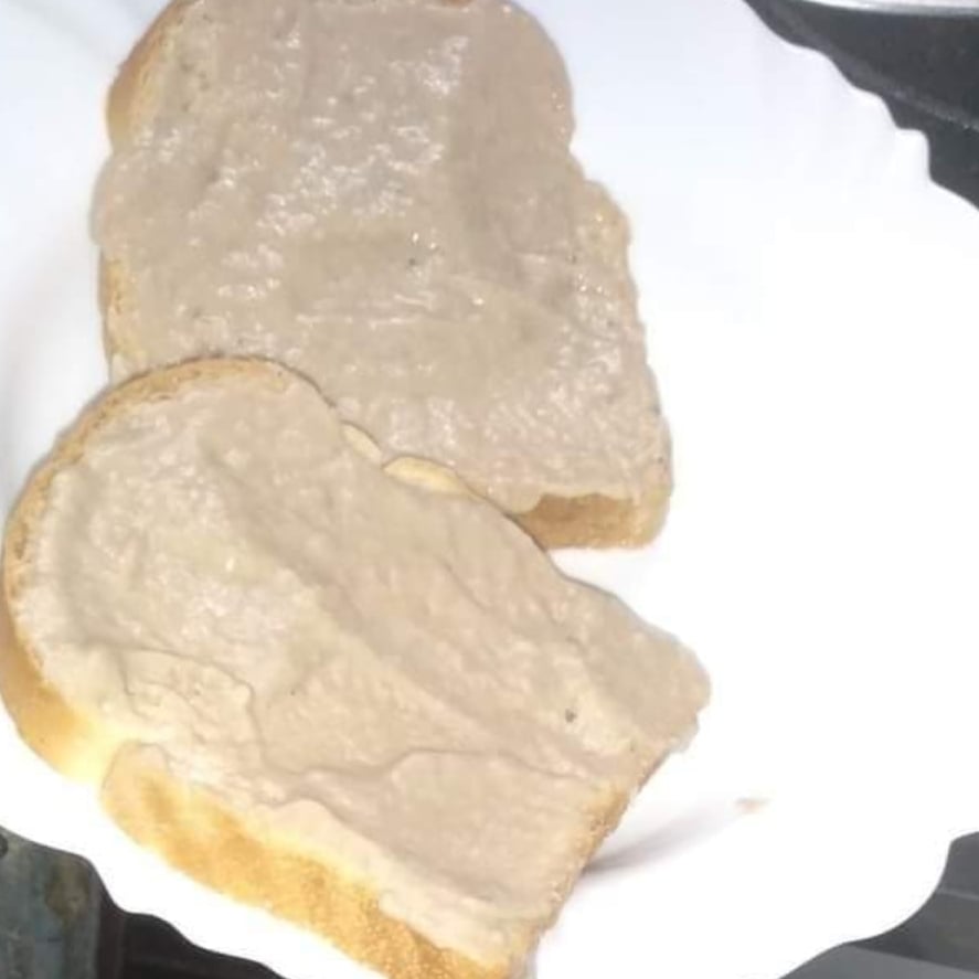 Foto da Pão com patê de alho  - receita de Pão com patê de alho  no DeliRec