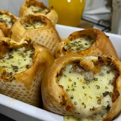 Recipe of Bread with minced meat and cheese on the DeliRec recipe website