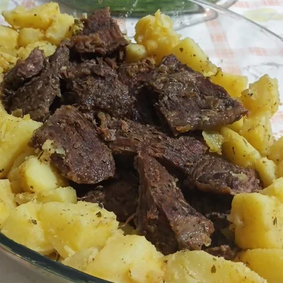 Recipe of PAN MEAT WITH POTATO on the DeliRec recipe website