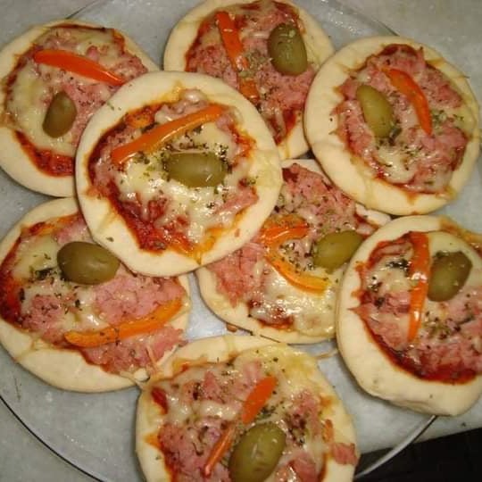 Foto da Mini pizza caseira - receita de Mini pizza caseira no DeliRec