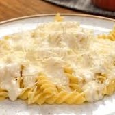 Foto della pasta con besciamella - ricetta di pasta con besciamella nel DeliRec