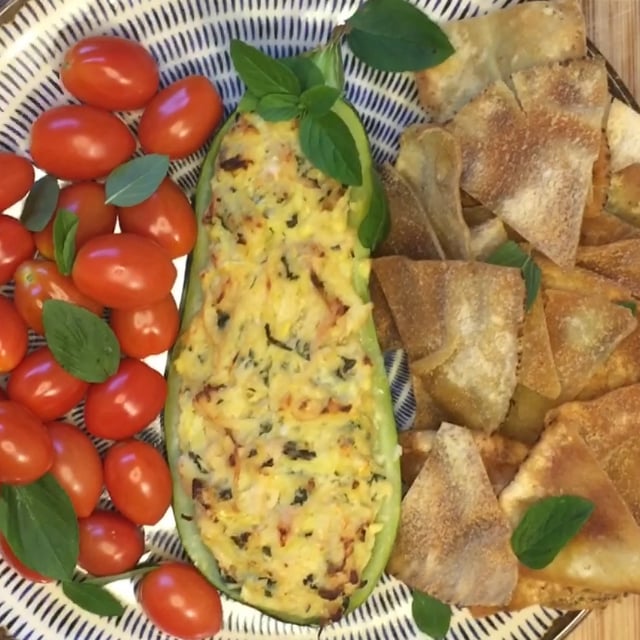 Photo of the Zucchini stuffed with smoked chicken – recipe of Zucchini stuffed with smoked chicken on DeliRec