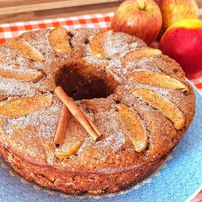 Recipe of Apple Cake with Cinnamon and Oatmeal on the DeliRec recipe website