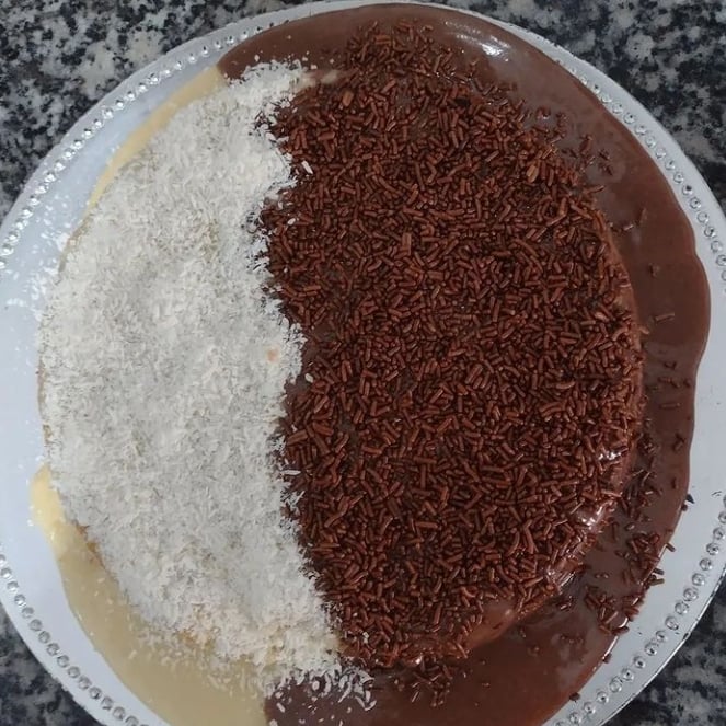 Photo of the Duo Coconut and Chocolate Cake – recipe of Duo Coconut and Chocolate Cake on DeliRec
