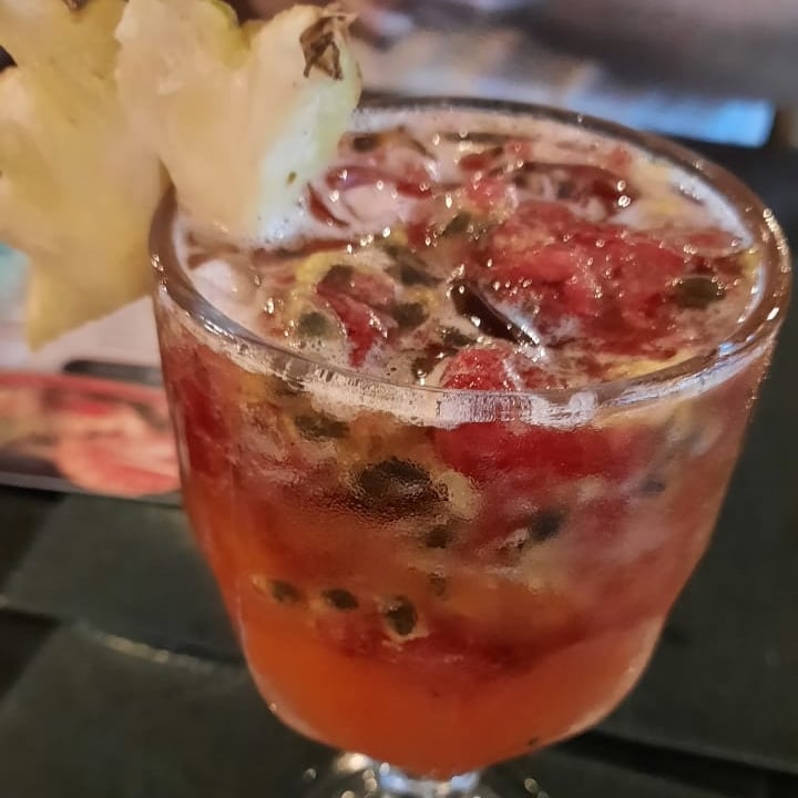 Photo of the Pineapple, strawberry and passion fruit drink – recipe of Pineapple, strawberry and passion fruit drink on DeliRec