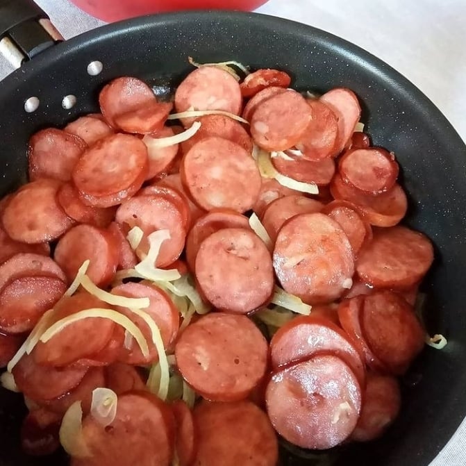 Photo of the pepperoni with onion – recipe of pepperoni with onion on DeliRec