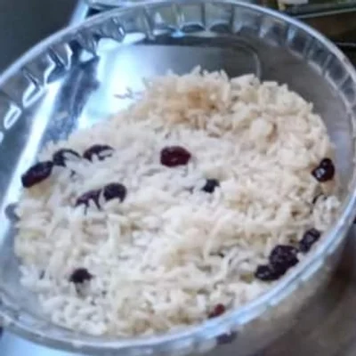 Recipe of rice with raisins on the DeliRec recipe website