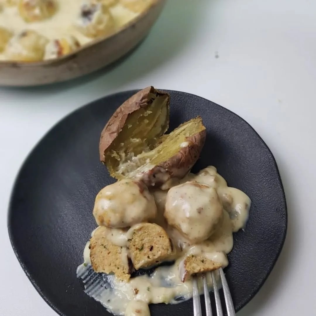 Foto da Almôndegas de frango com molho branco - receita de Almôndegas de frango com molho branco no DeliRec