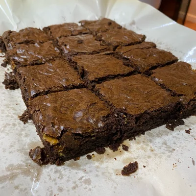 Receta de Brownie de triple chocolate en el sitio web de recetas de DeliRec