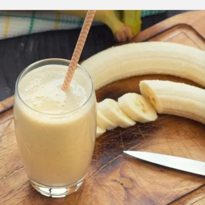 Receta de Batido de plátano con
Canela en el sitio web de recetas de DeliRec