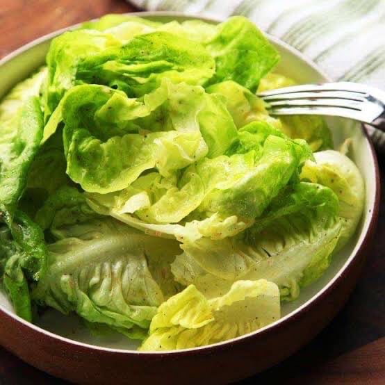 Photo of the simple lettuce salad – recipe of simple lettuce salad on DeliRec