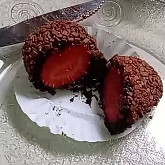 Foto da Bombom gelado de morango   - receita de Bombom gelado de morango   no DeliRec