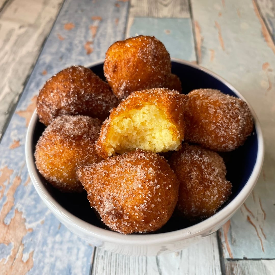 Foto della Torta alla pioggia di farina di mais cotta - ricetta di Torta alla pioggia di farina di mais cotta nel DeliRec