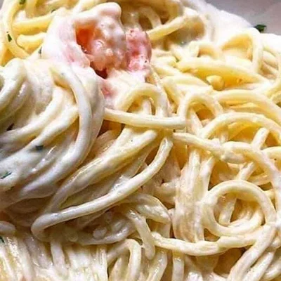 Recipe of Alfredo noodles with shrimp 🍤 on the DeliRec recipe website