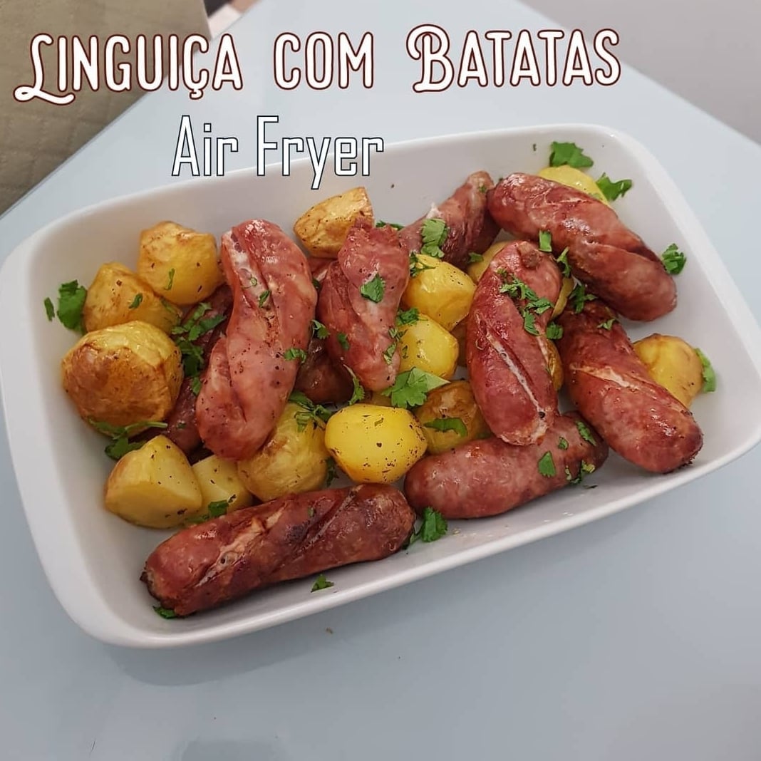 Photo of the Sausage with potatoes in the Air Fryer – recipe of Sausage with potatoes in the Air Fryer on DeliRec