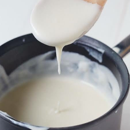 Photo of the easy white sauce – recipe of easy white sauce on DeliRec