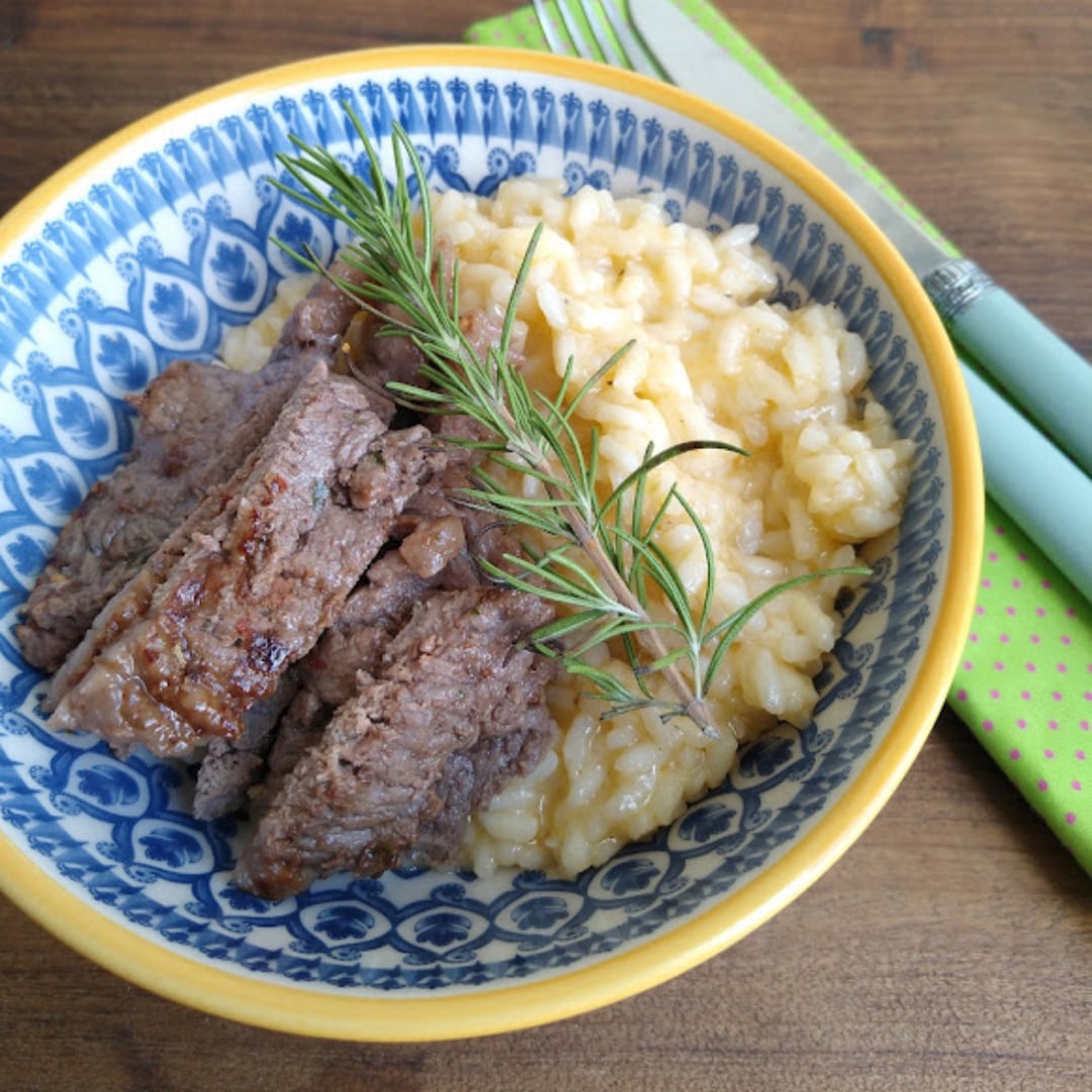 Photo of the Orange rice with steak – recipe of Orange rice with steak on DeliRec