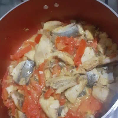 Recipe of fish in tomato on the DeliRec recipe website