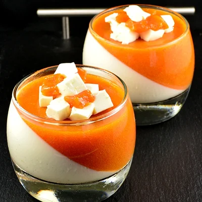 Recipe of Apricot and Vanilla Panna Cotta on the DeliRec recipe website