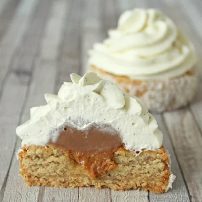 Recipe of Small hazelnut, gianduja and vanilla cake on the DeliRec recipe website