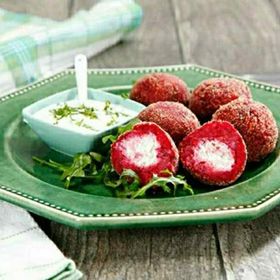 Recipe of Beetroot and Cheese Meatballs on the DeliRec recipe website