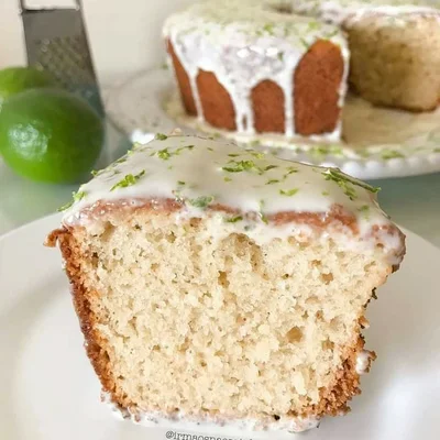 Recipe of Yogurt Cake with Lemon Icing! on the DeliRec recipe website