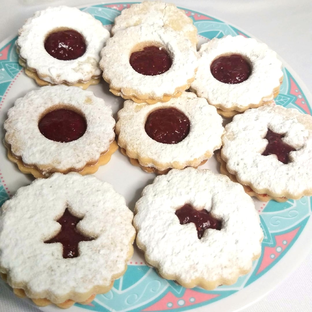 Photo of the Cookies with strawberry jam – recipe of Cookies with strawberry jam on DeliRec