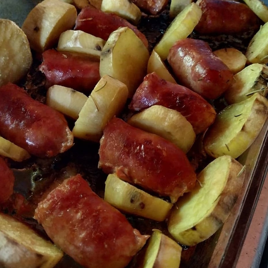 Photo of the Sausage with Sweet Potato in the Oven – recipe of Sausage with Sweet Potato in the Oven on DeliRec