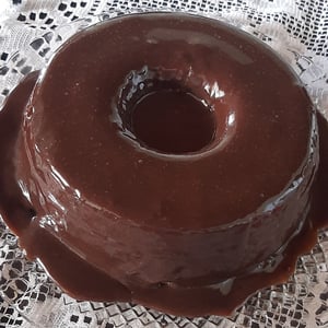Ready-made chocolate cake