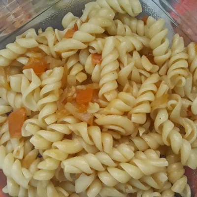 Recipe of pasta with tomato on the DeliRec recipe website