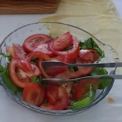 Recipe of Spinach salad with tomato on the DeliRec recipe website