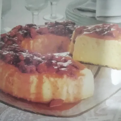 Recipe of Condensed milk pudding with strawberry syrup on the DeliRec recipe website