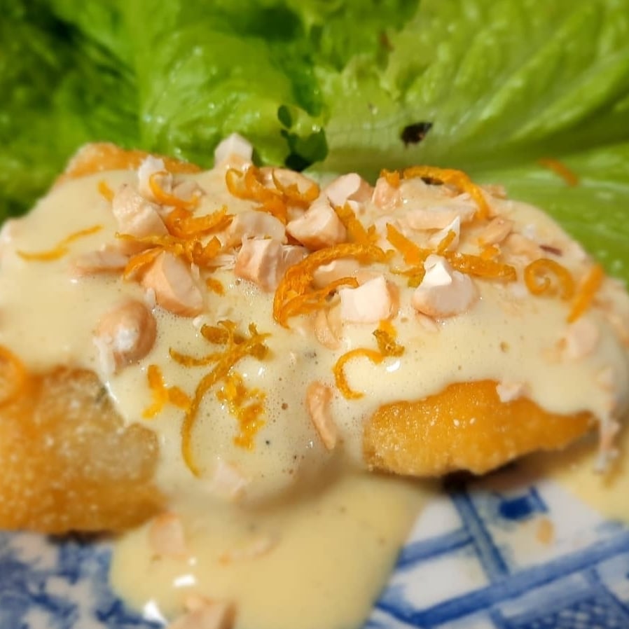 Photo of the Merlusa fillet with hollandaise sauce and cashews – recipe of Merlusa fillet with hollandaise sauce and cashews on DeliRec