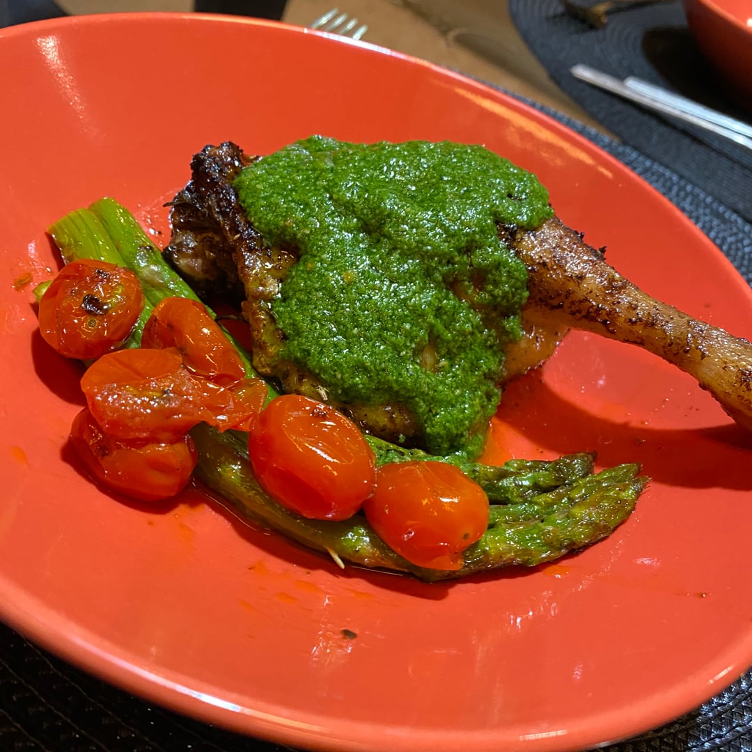 Photo of the Duck thighs in pesto sauce – recipe of Duck thighs in pesto sauce on DeliRec
