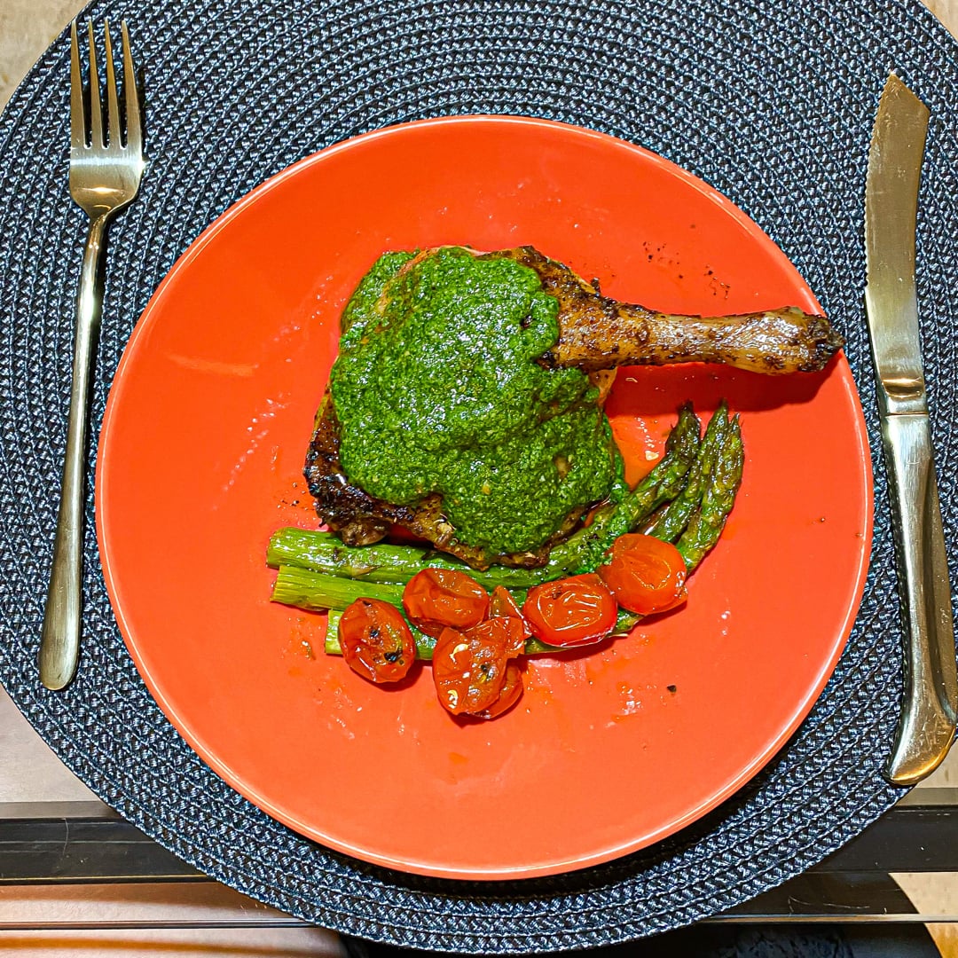 Photo of the Duck thighs in pesto sauce – recipe of Duck thighs in pesto sauce on DeliRec