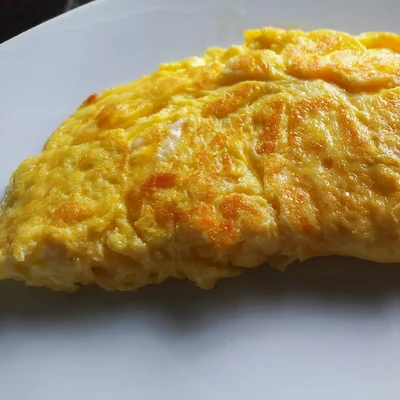 Recipe of Juicy cheese omelet on the DeliRec recipe website