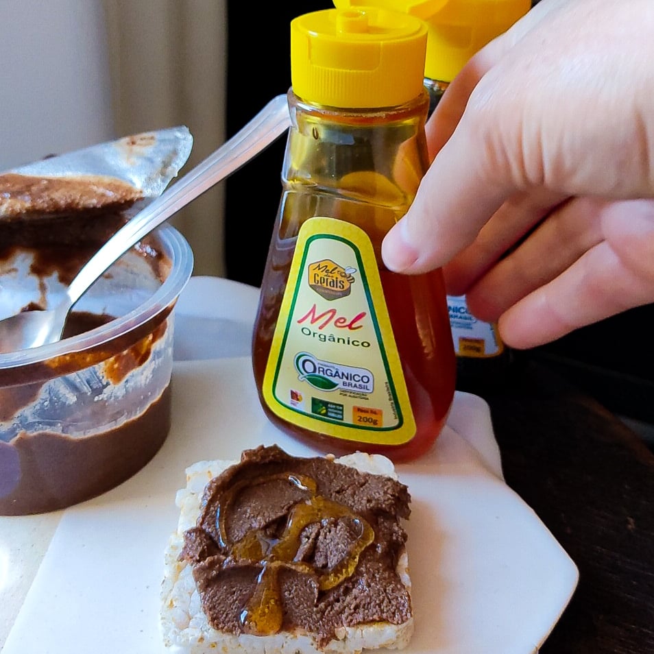 Foto da Lanche rápido e gostoso - mel e pasta de amendoim - receita de Lanche rápido e gostoso - mel e pasta de amendoim no DeliRec