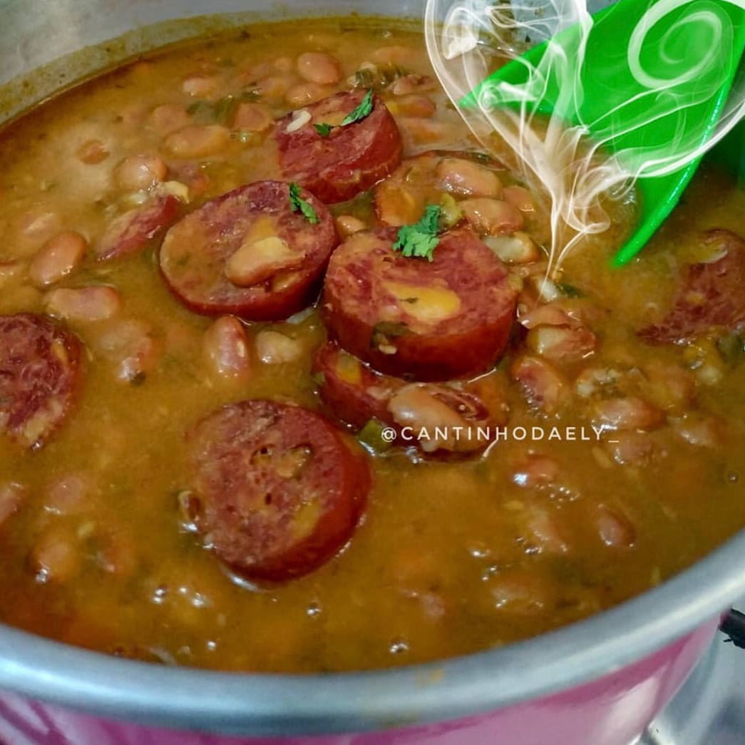 Photo of the beans with sausage – recipe of beans with sausage on DeliRec