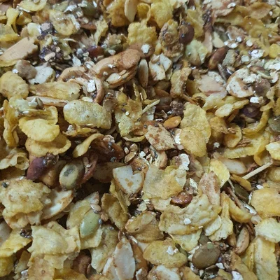 Receita de Granola caseira com sementes no site de receitas DeliRec