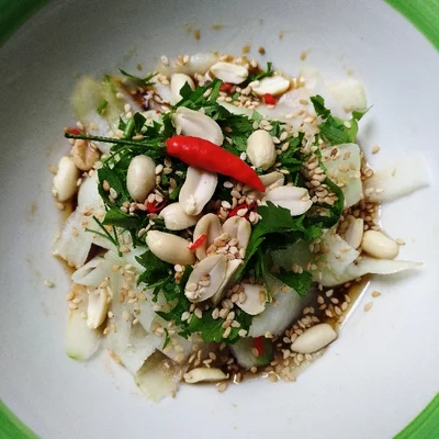 Recipe of Salad a la Thai (Thai cucumber and ginger salad) on the DeliRec recipe website