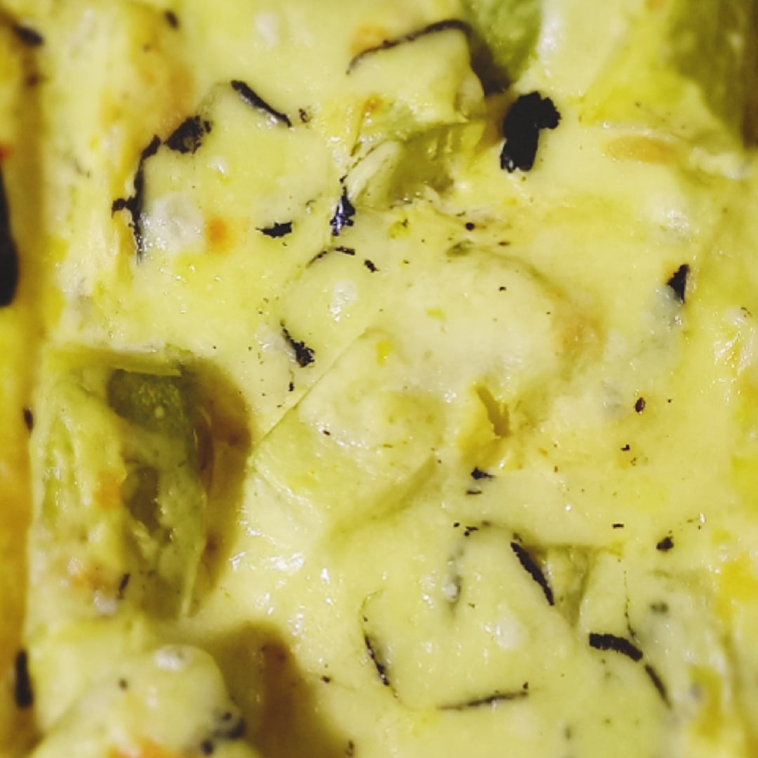 Photo of the Zucchini au gratin with parmesan cheese black cover – recipe of Zucchini au gratin with parmesan cheese black cover on DeliRec