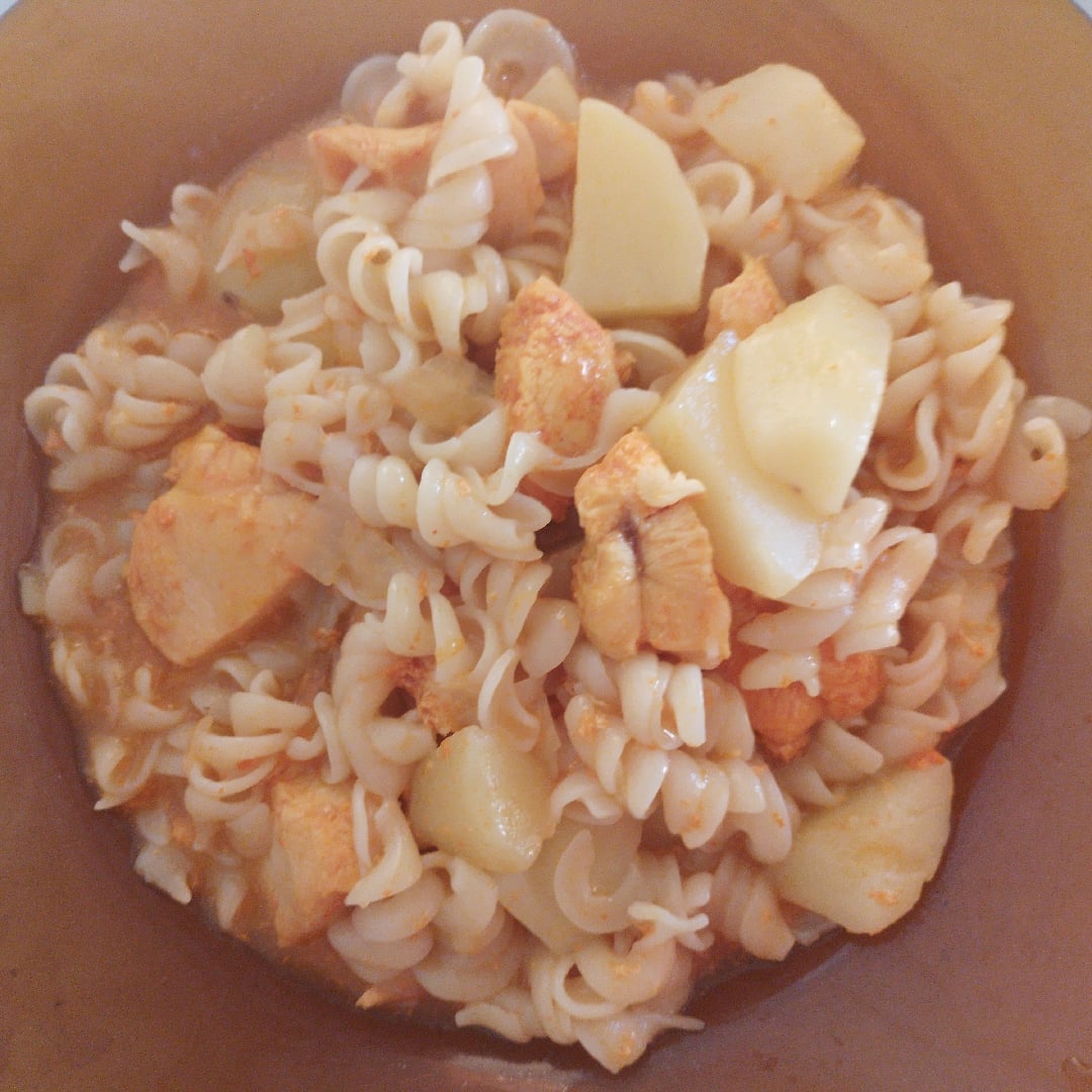 Foto da Sopa de macarrão simples mas bem gostoso 😋  - receita de Sopa de macarrão simples mas bem gostoso 😋  no DeliRec