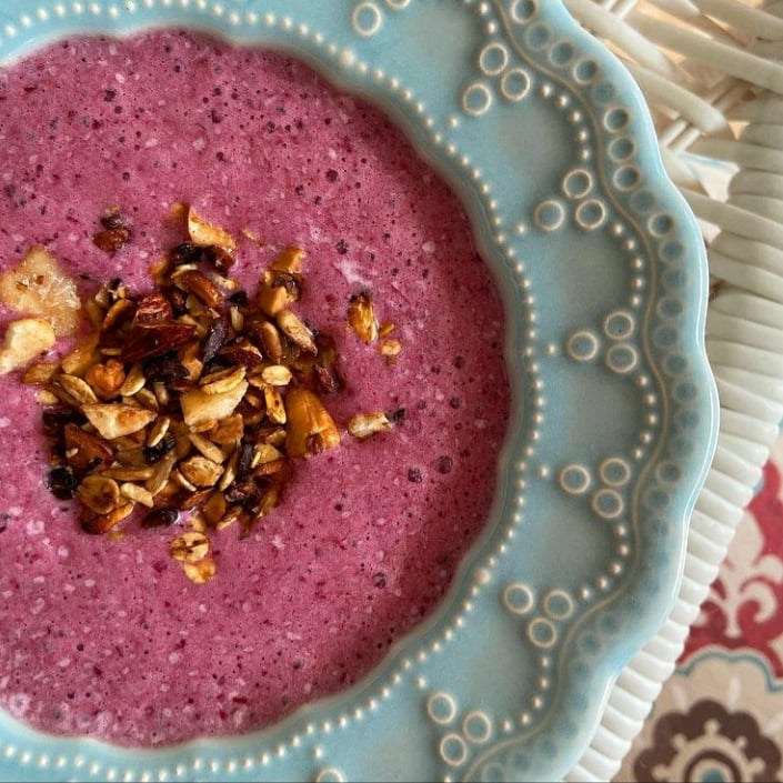 Photo of the Pitaya protein shake in the bowl – recipe of Pitaya protein shake in the bowl on DeliRec
