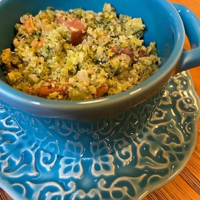 Recipe of Low carb broccoli and sausage farfa on the DeliRec recipe website