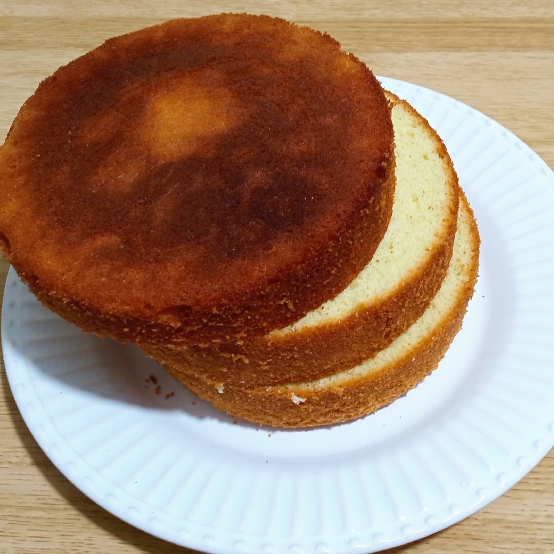 Photo of the Professional sponge cake with 3 ingredients – recipe of Professional sponge cake with 3 ingredients on DeliRec