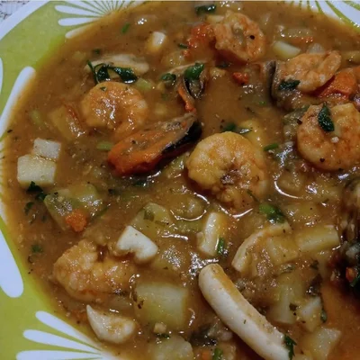 Recipe of seafood soup on the DeliRec recipe website