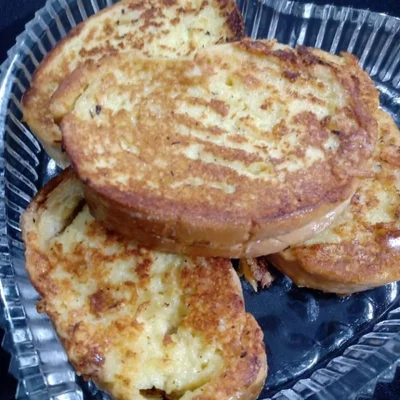 Recipe of salted french toast on the DeliRec recipe website